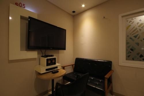โรงแรมเจม ซงจ็อง (Hotel Gem Songjeong)3