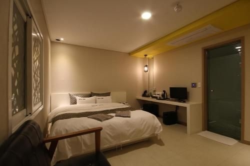 โรงแรมเจม ซงจ็อง (Hotel Gem Songjeong)4