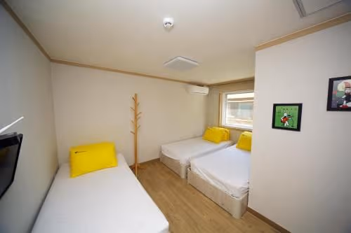 Comfort Triple Room