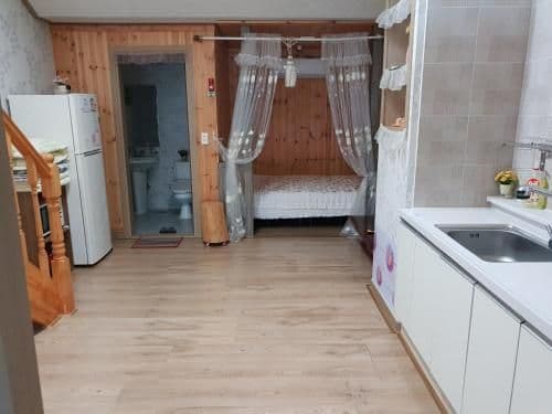 One-Bedroom House