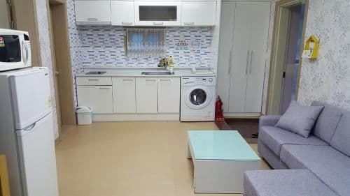 Studio (4 Adults)