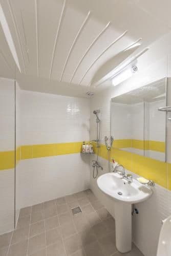 Economy Twin Room