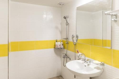 Economy Twin Room
