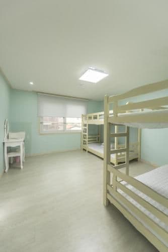 Classic Quadruple Room