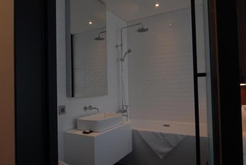 Business Twin Room with 20% beverage Coupon at Dessert 39 Cafe (2nd Floor)