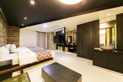 Suite