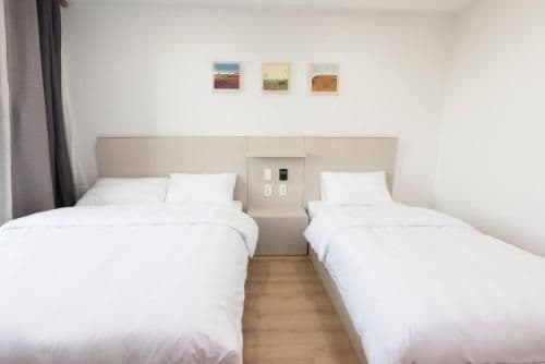 Standard Twin Room