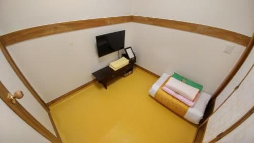 Single Room with Private Bathroom