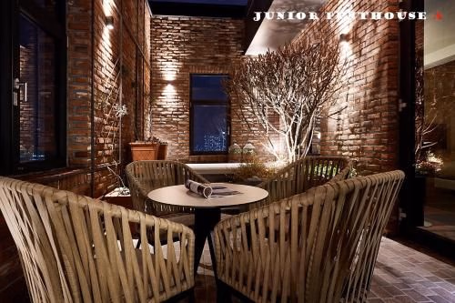 โรงแรมนายน์ บริค (Nine Brick Hotel)4