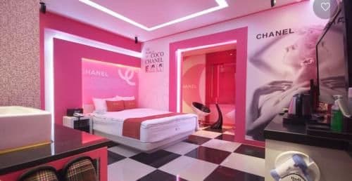 Double or Twin Room with Private Bathroom