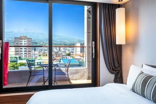 Deluxe Double Room with Terrace