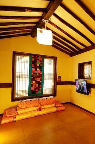 Standard Family Room