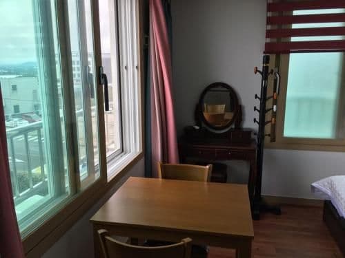 Deluxe Studio