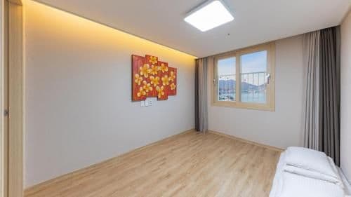 Korean-style Premium Room with Sea View