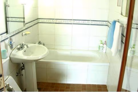 Superior One-Bedroom House