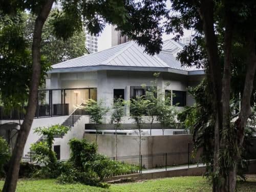 Lloyd's Inn (SG Clean, Staycation Approved) Lloyd's Inn (SG Clean, Staycation Approved)