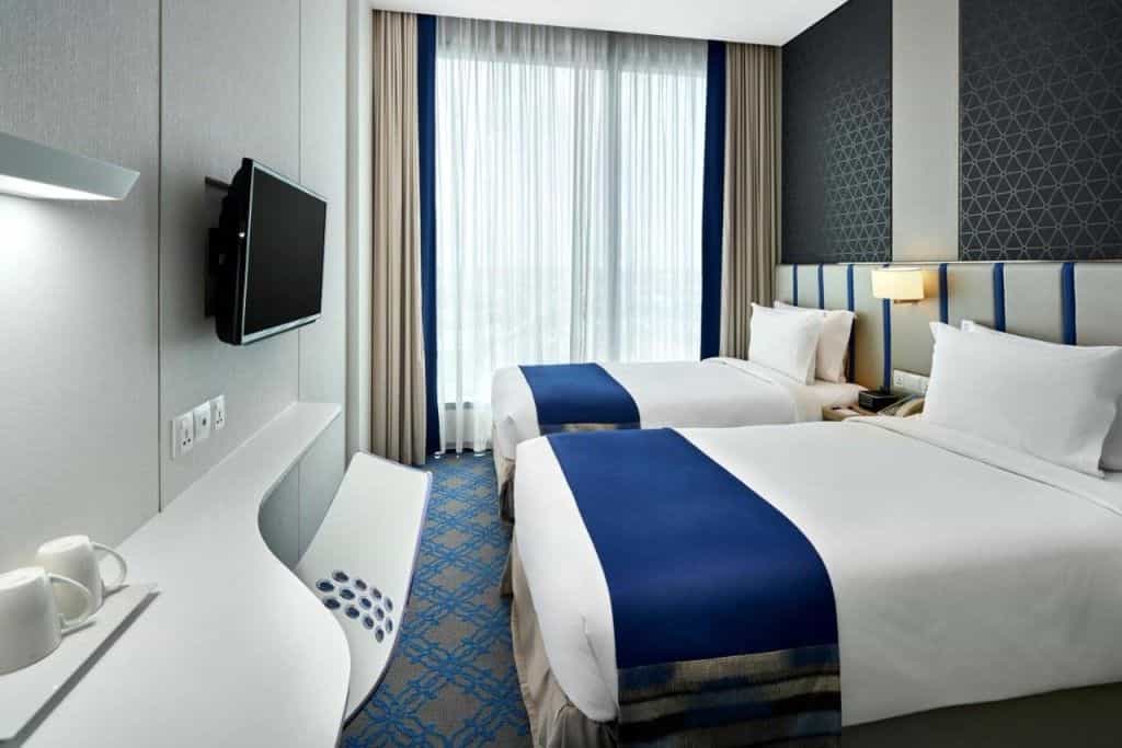Holiday Inn Express Singapore Katong Holiday Inn Express Singapore Katong
