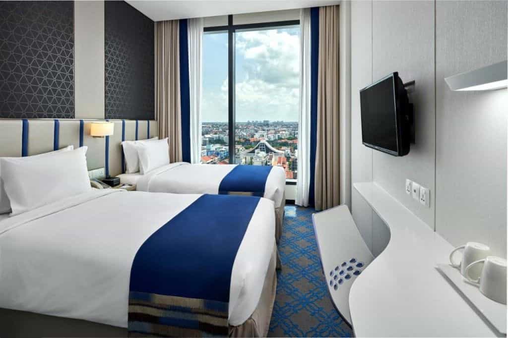 Holiday Inn Express Singapore Katong Holiday Inn Express Singapore Katong