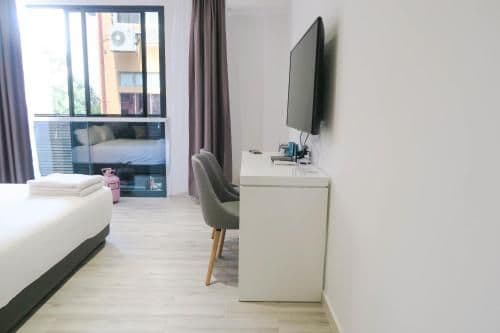 Comfy Studio 2 by Recharge Comfy Studio 2 by Recharge