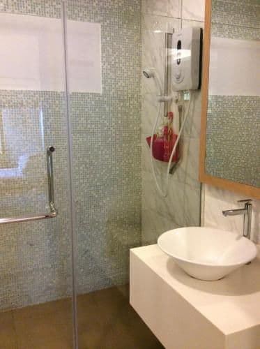 Deluxe Family Room with Attached Bathroom (8 Adults)