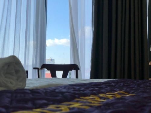 โรงแรมออสการ์ (Oscar Hotel)0