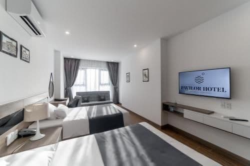 Deluxe Double or Twin Room