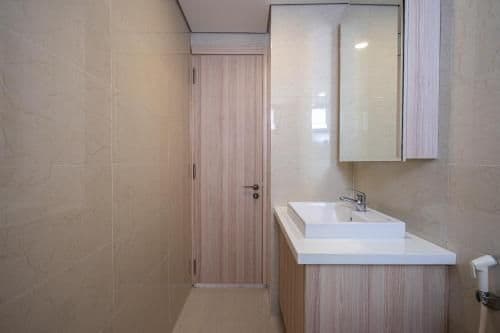 Deluxe Apartment with French Balcony