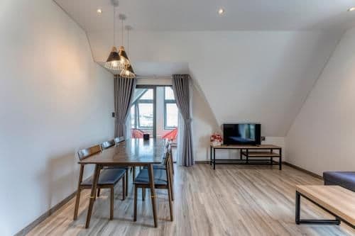 Deluxe Apartment
