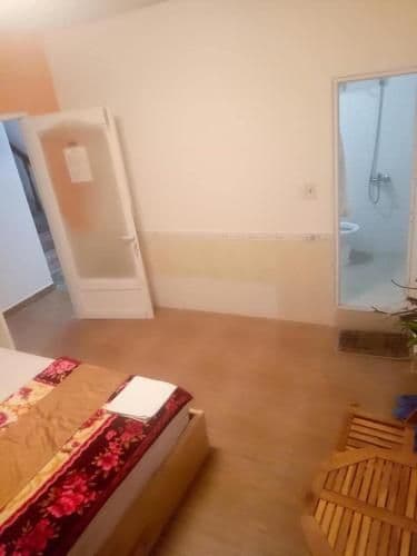 Large Single Room