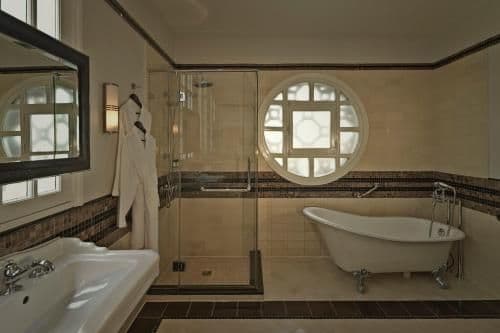 Resident Suite