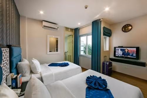 Deluxe Double or Twin Room with City View