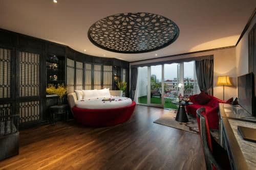 Queen Suite