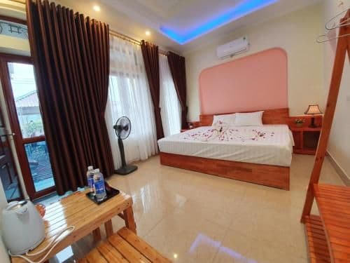 Standard King Room
