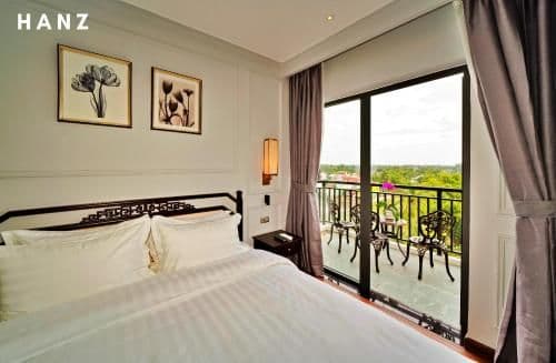 Superior Room with Balcony or Window (1 year used voucher to freely change your stay date)
