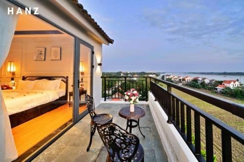 Royal Honeymoon Suite Balcony with River View - 01 60-minute Foot Massage