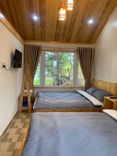 Quadruple Room with Mountain View