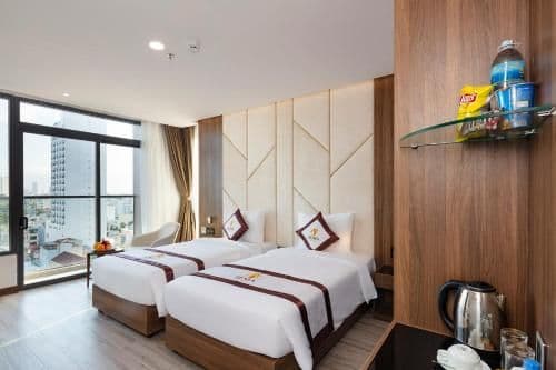 Double or Twin Room Balcony and Sea View