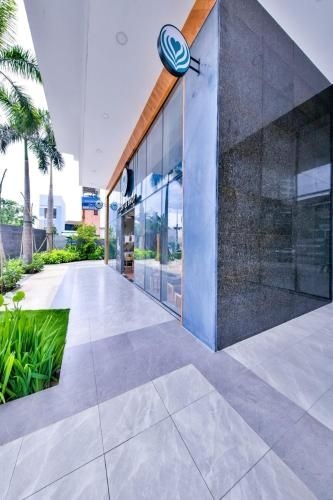 RIVER GATE RESIDENCE 4 NEAR BUI VIEN - FOOD STREET4