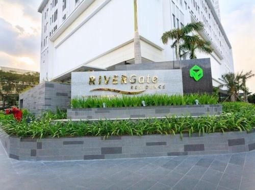 RIVER GATE RESIDENCE 4 NEAR BUI VIEN - FOOD STREET1
