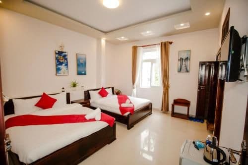 Deluxe Queen Room with Two Queen Beds