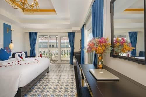 Family Suite With Private Rooftop Pool