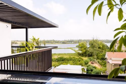 Deluxe Double or Twin Room with River View