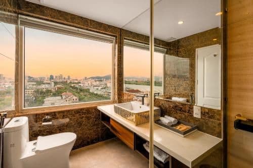 Deluxe Double Room with Balcony and River View