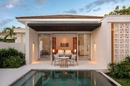 Pool Suite
