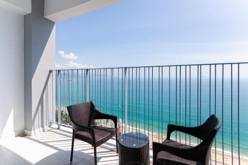 Premium Studio with Sea View