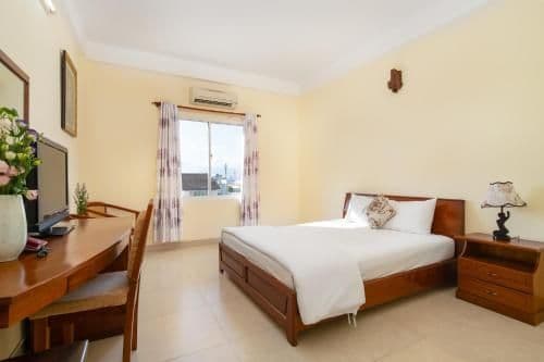 King Room with Spa Bath