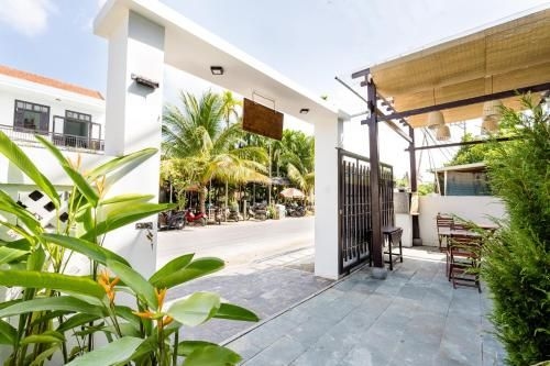 5 Coconut Villa (5 Coconut Homestay)4