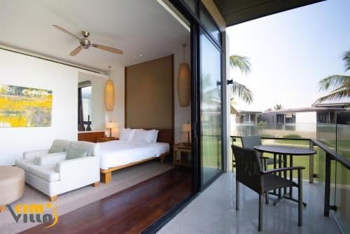 Villa - Beach Front
