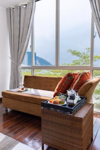 Villa - Beach Front