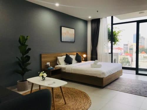 Apartment with Balcony
